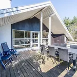 Bright With Covered Terrace-by Traum