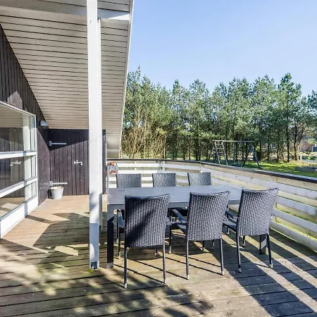 Bright With Covered Terrace-by Traum Nørre Nebel