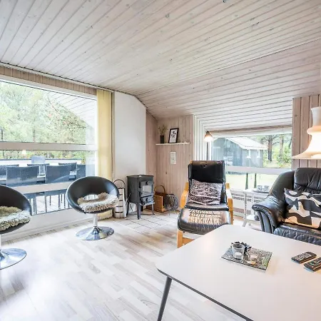 Bright With Covered Terrace-by Traum Dom wakacyjny