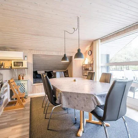 Bright With Covered Terrace-by Traum Dom wakacyjny