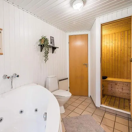 Bright With Covered Terrace-by Traum Dom wakacyjny *