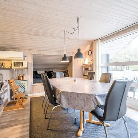 Bright With Covered Terrace-by Traum Nørre Nebel