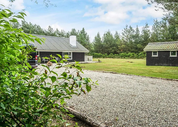 Bright With Covered Terrace-by Traum Semesterbostad